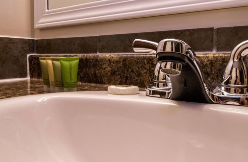 Revelstoke Hotel | Three Valley Lake Chateau