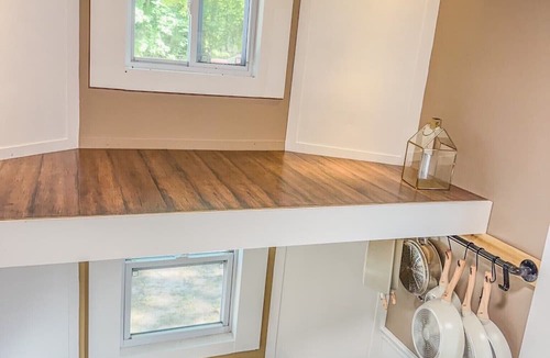 Hammond House | Tiny Timber on Black Lake