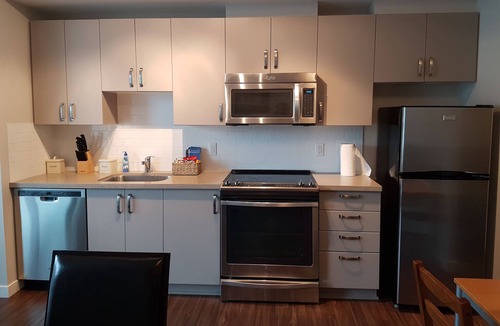 Lower Lonsdale Apartment | Top Floor Studio with Balcony Lower Lonsdale North Vancouver