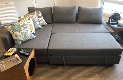 Southeast Edmonton Apartment | Top loft garage suite close to Whyte Ave & University. Quick access to Downtown.