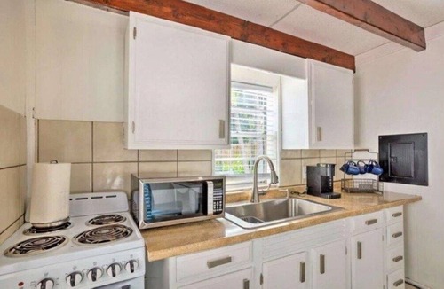Boynton Beach House | Tropical 7BR Mini-Resort w/Pool - Near Beach