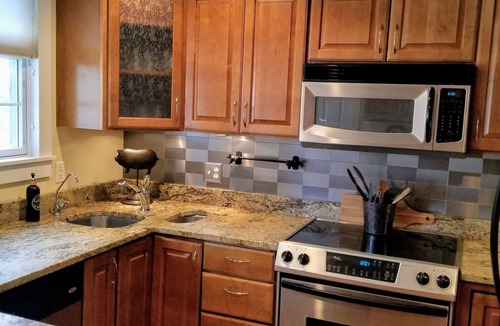 South Haven House | Two Blocks from the beach & Kids Corner close to Riverwalk and Downtown