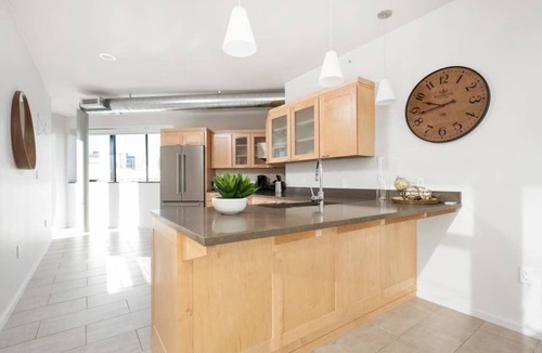 Downtown Indianapolis Condo | TWO Modern Penthouses on Mass by CozySuites