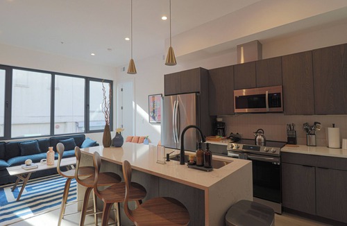 Shaw Bed & Breakfast | Unit 7: Spacious 3BR+Sofa bed | Sleeps 10