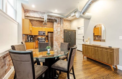 Mile Square Apartment | Upscale Downtown Indy 1BR Apartment Walk to Stadiums