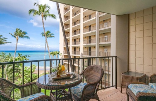 Kahana Apartment | Valley Isle Resort 402
