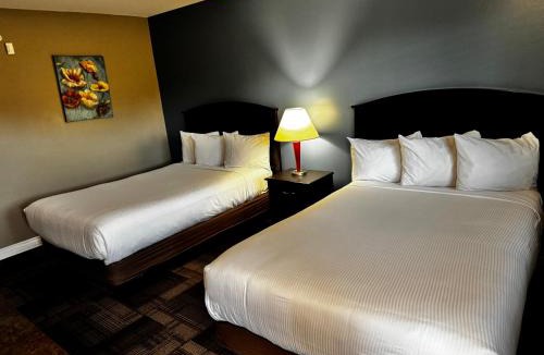 Sardis Hotel | Vedder River Inn