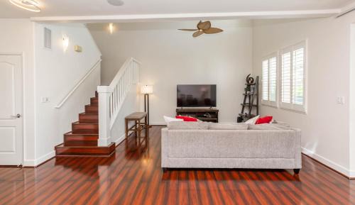 Ko Olina House | Villa Olina 3-Bedroom Walking Distance From Lagoons 30-day Minimum Vacation Rental
