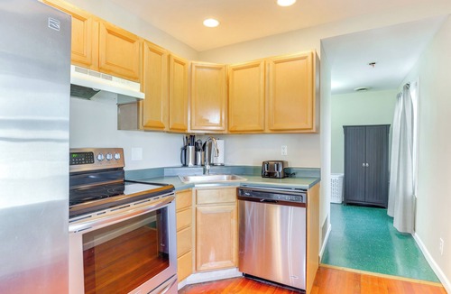 Seneca Falls House | Walkable 2-Unit Home Near Dtwn Seneca Falls!