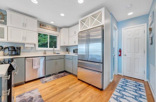 Huddleston House | Water Front Smith Mountain Lake! Diving board, Water slide and More!