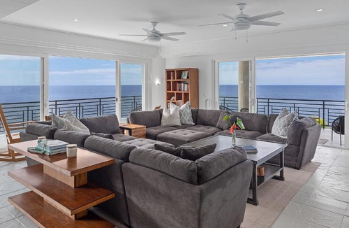 Ninole House | Waterfalling Estate