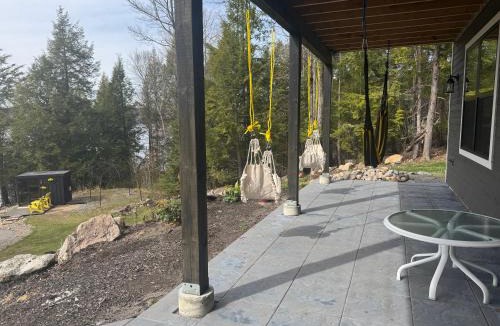 Madawaska Valley Villa | Waterfront Algonquin Retreat,Hot Tub & Sauna