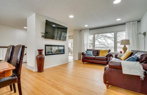 Maple Grove House | Waterfront Eagle Lake Home w/Yard & Deck