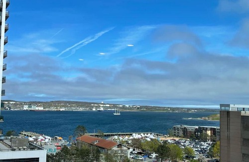 Downtown Halifax Apartment | Waterfront large 1 BR with 6 appliances & gym