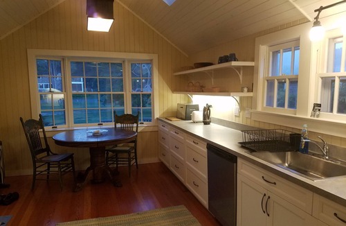 Quioque House | Westhampton, waterfront, 2 acres w/tennis, dock. 15 miles from USOpen.