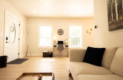 Dunlap House | Work, Rest and Gather - Spacious 3BR with Modern Charm