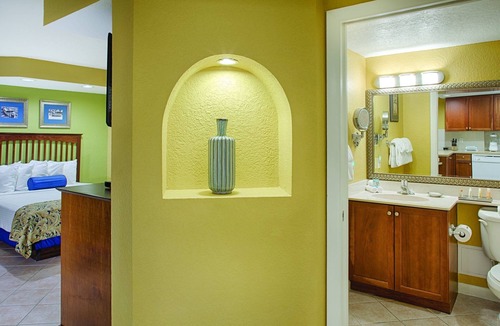 Pompano Beach Resort | You will keep coming back for more!