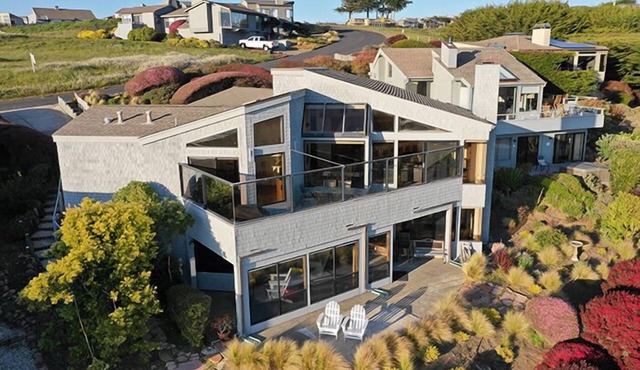 Beachcomber-Ocean Front-Direct Beach Access