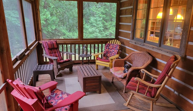 Beautiful rustic yet modern log cabin on quiet lake