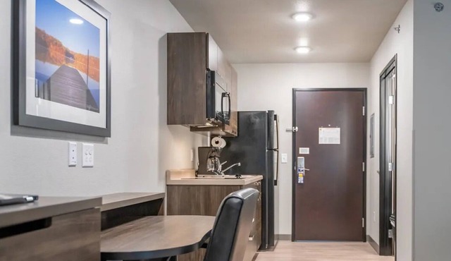Comfortable Room w/Private Bath - Your Oasis in St Joseph, MO
