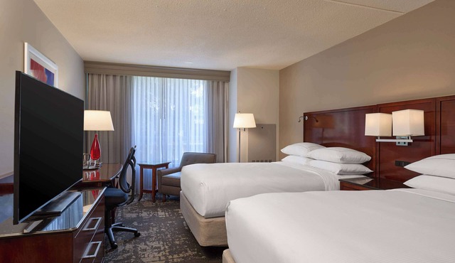 DoubleTree by Hilton Minneapolis Airport, MN in Bloomington