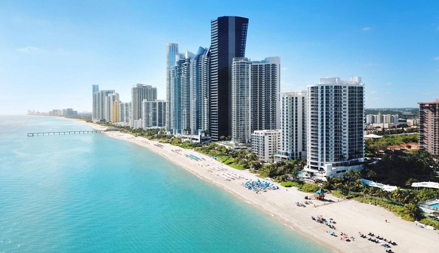 DoubleTree Resort & Spa by Hilton Ocean Point-N. Miami Beach