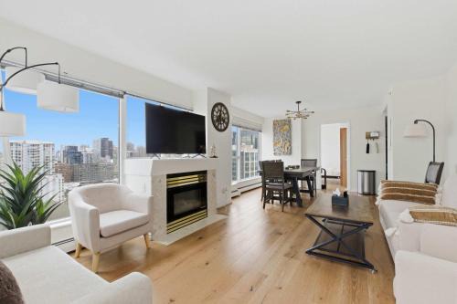 Downtown Skyline Condo with Amazing Views