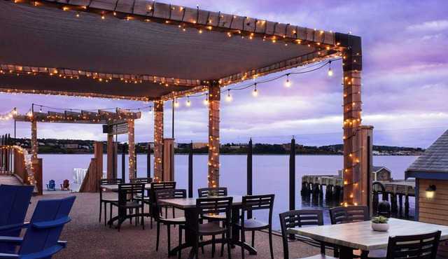 Halifax Marriott Harbourfront Hotel