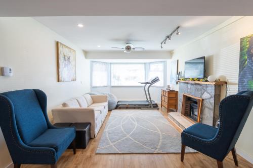 Langley Suite with Full Kitchen