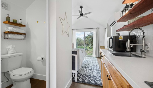 North Star Tiny Home 6 Min to Old Tunnel Pets OK in Kendall County