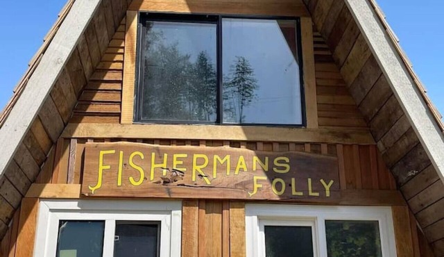 Ocean view cabins at the laughing oyster restaurant
