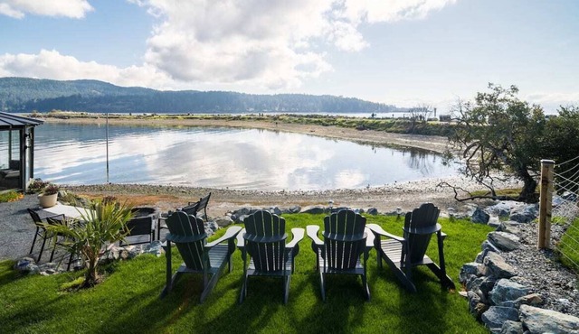 Oceanfront Beach Escape