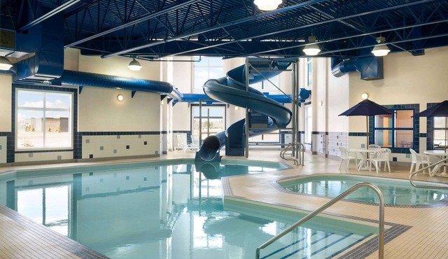 Ramada by Wyndham Drayton Valley