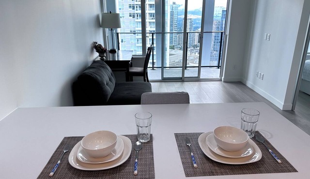 Relocation Special/Monthly stay-New condo at Metrotown