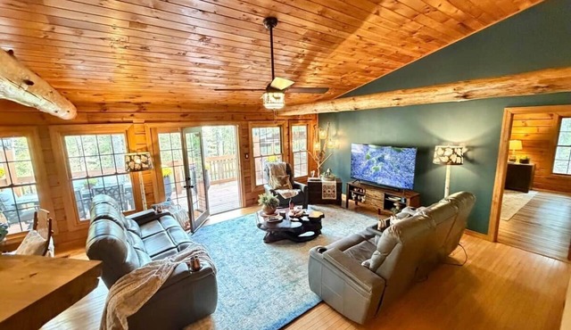 Secluded Rustic-Chic Cabin/3BR/2BA/Hocking HIlls