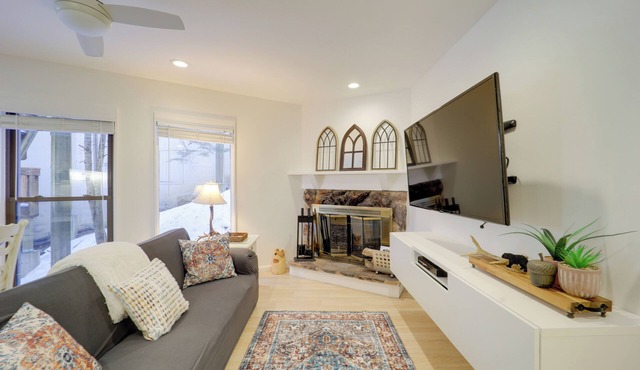 Ski, Hike & More! Couple's Getaway in Beech Mtn