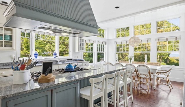 Spacious Peter Pond Coastal Retreat