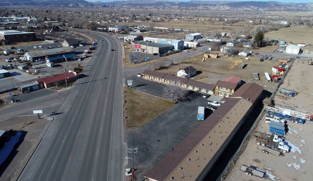 Split Mountain Motel in Vernal