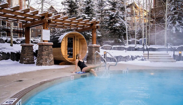 Stoneridge Resort - Mountain View - Pool & Hot Tub