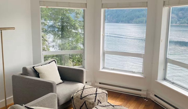 Stunning Deep Cove Waterfront Estate
