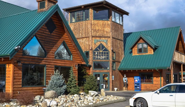 Sumas Mountain Lodge