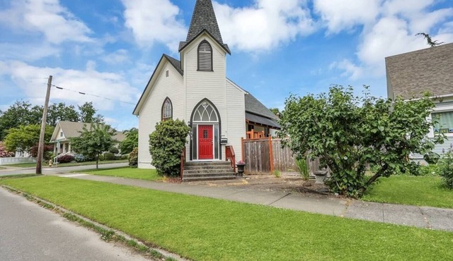 This church, converted to a full-time residence, was built in the 1800's but has been updated to modern standards. in Enumclaw