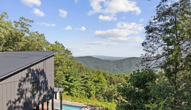 Three Bears : Elevated Mountain Living in Near Ellijay in Chatsworth