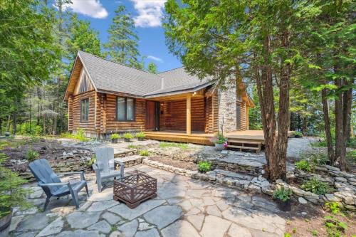 Waterfront Log Cabin Starlink