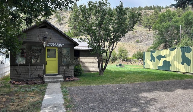 Wolf Creek Basecamp - Premier fishing! Walking distance to restaurants and bars