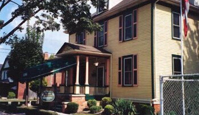 Ye Olde Walkerville Bed & Breakfast