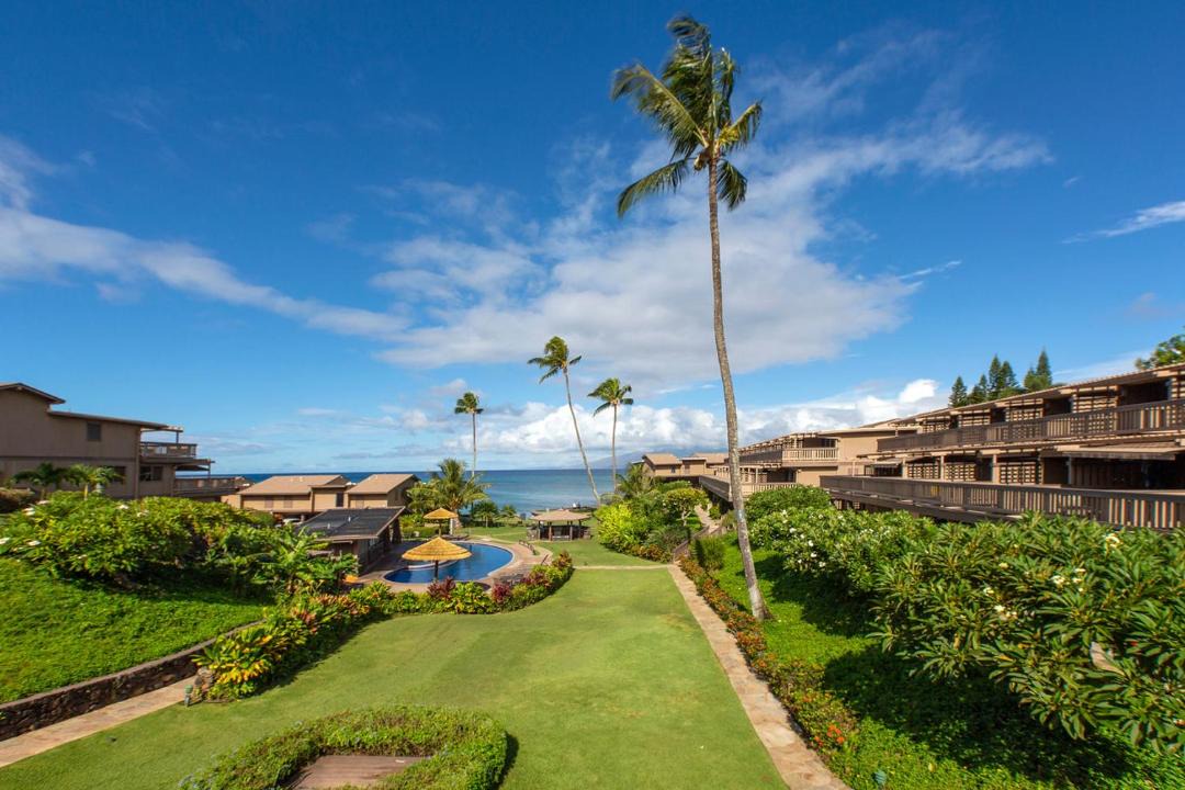Photo of Others in Kahana